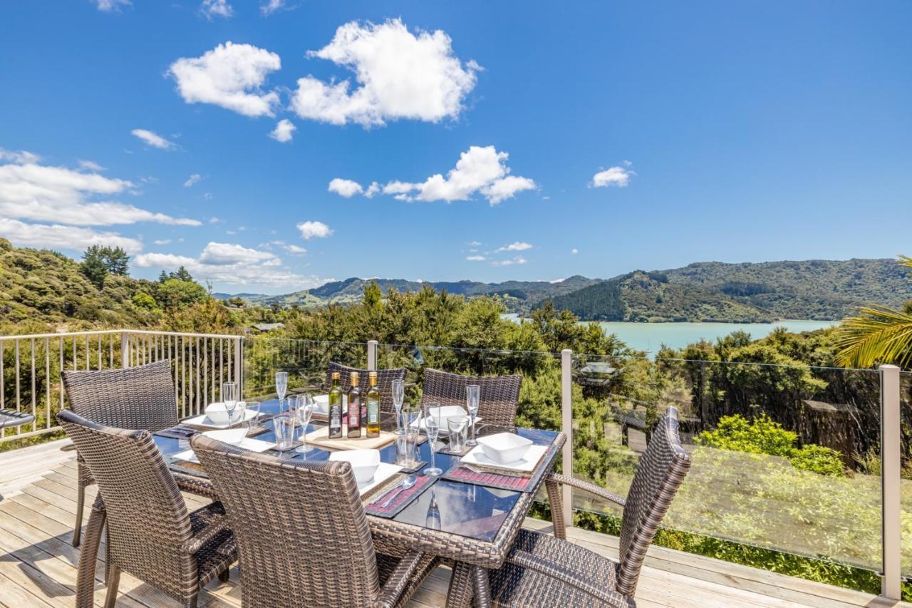 Harbour View Villa Whangaroa Buitenkant foto