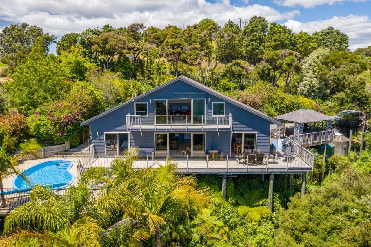 Harbour View Villa Whangaroa Buitenkant foto